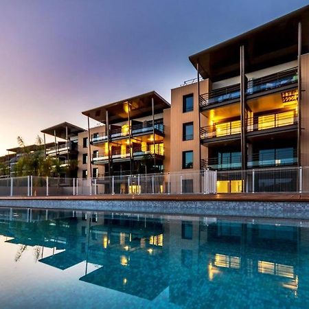 Superbe Appartement, Piscine, Vue Mer Et Montagnes Antibes Luaran gambar