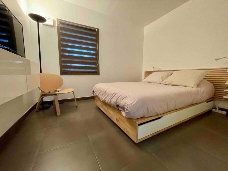 Superbe Appartement, Piscine, Vue Mer Et Montagnes Antibes Luaran gambar
