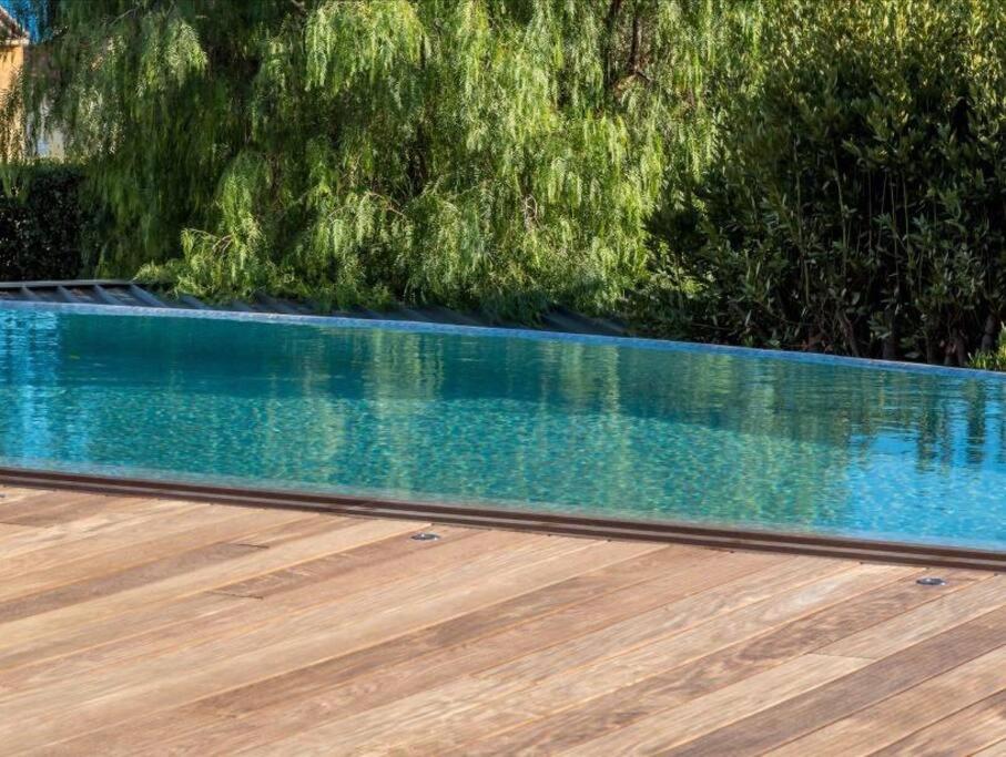 Superbe Appartement, Piscine, Vue Mer Et Montagnes Antibes Luaran gambar